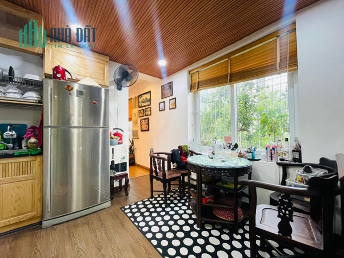 Tập thể Nguyễn Khắc Cần, 55m2, 3.8tỷ, mới đẹp, đi bộ ra bờ hồ, 0977097287