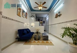 Ngang cực hiếm-10,5x15,8m2- Kế lưu trọng lư-Quận 7-Dòng tiền 40tr/tháng- Cơ hội trong tầm tay!