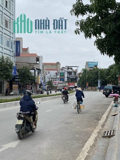 Cần bán lô đất 54m2 trục kinh doanh sầm uất nhất Quận Đông Anh, đường rộng 40m. Lh 0981568317