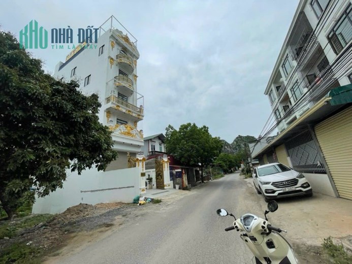 SIÊU PHẨM MẶT LIÊN HUYỆN XÃ PHỤNG CHÂU - KINH DOANH - ĐẦU TƯ CỰC ĐẸP 
- Mặt liên huyện 57,7m thông