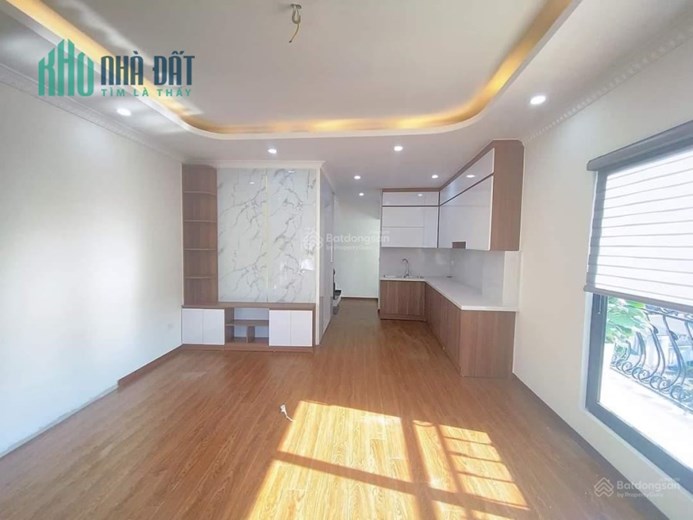 BÁN NHÀ PHÂN LÔ- OTO TRÁNH- TIỆN ÍCH ĐẦY ĐỦ