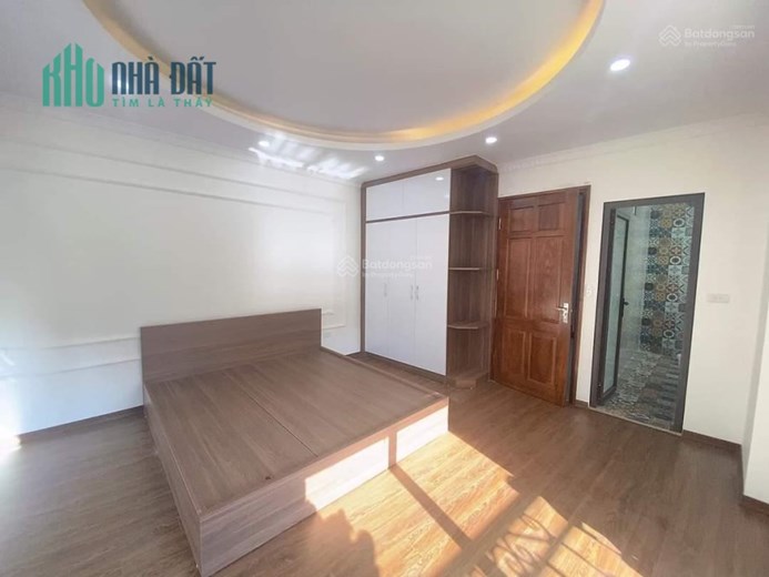 BÁN NHÀ PHÂN LÔ- OTO TRÁNH- TIỆN ÍCH ĐẦY ĐỦ