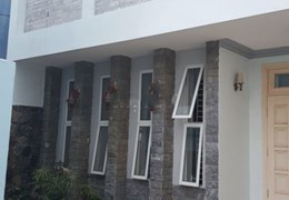 Nhà mặt tiền dt sàn 198m2, 3 phòng ngủ, đường 7 KP 1 Hiệp Bình Chánh Thủ đức