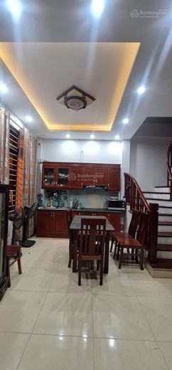 Bán nhà Nguyễn Văn Cừ 40m2, 4 tầng, nhà dân xây chỉ hơn 3 tỷ
