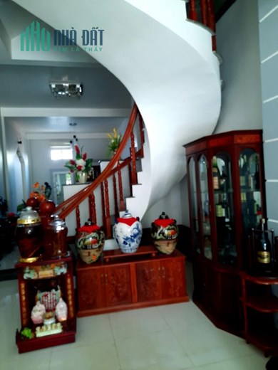 Cho thuê Nhà nguyên căn 1 trệt 3 lầu dt 720m2 Thành phố Hồng Ngự, Tỉnh Đồng Tháp