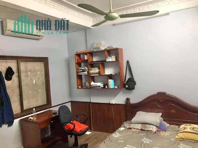 VỊ TRÍ HIẾM-NHÀ DÂN XÂY-2 MẶT NGÕ-GẦN PHỐ-TIỆN ÍCH-40M 5xTỶ-CÁT LINH ĐỐNG ĐA