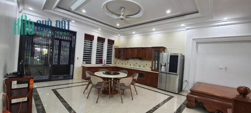 Cho thuê nhà phố 5 tầng tại Khai Quang, Vĩnh Yên. DT 124m2. Giá: 35tr/tháng
