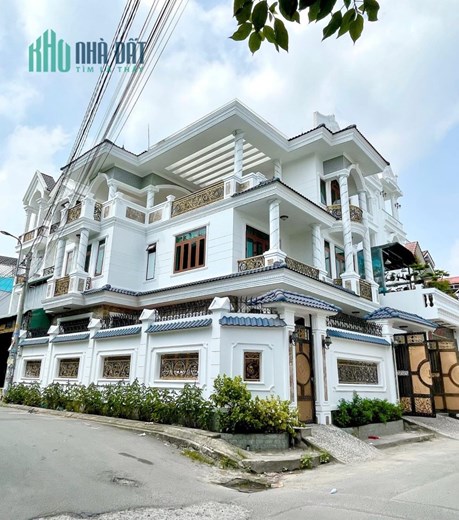 BIỆT THỰ ĐẲNG CẤP GIỚI THƯỢNG LƯU - LÔ GÓC 2 MẶT TIỀN - TẶNG FULL NỘI THẤT CAO CẤP.