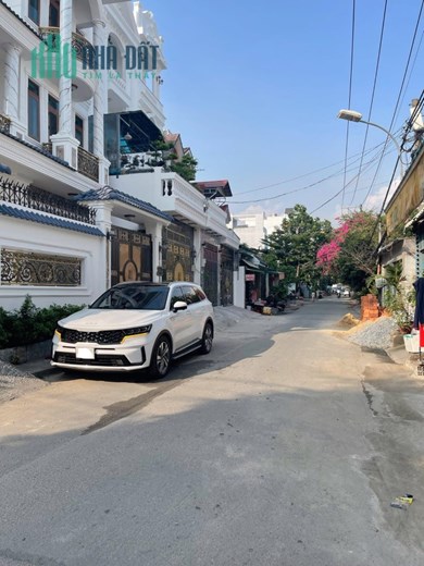 BIỆT THỰ ĐẲNG CẤP GIỚI THƯỢNG LƯU - LÔ GÓC 2 MẶT TIỀN - TẶNG FULL NỘI THẤT CAO CẤP.