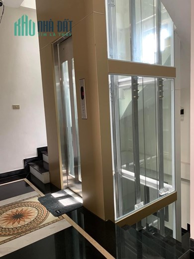 Bán nhà trần khát chân 65 4t thang máy mt6m 8.x tỷ