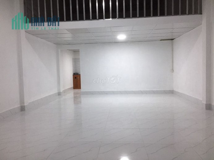 CHÍNH CHỦ CHO THUÊ NHÀ HẺM XE HƠI GẦN CÔNG VIÊN PHẦN MỀM QUANG TRUNG