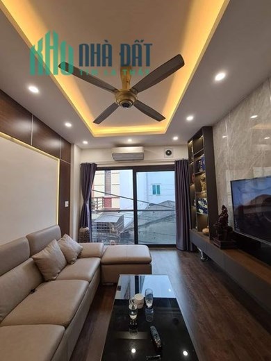 Nhà Chiến Thắng, Hà Đông, 35 m2,  4 tầng, 6.2 m mặt tiền, giá 7.35 tỷ.