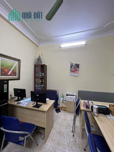 Bán nhà lô góc Nguyễn Quý Đức, Thanh Xuân, ô tô đỗ cửa, kinh doanh, 3 thoáng, 48m*4T