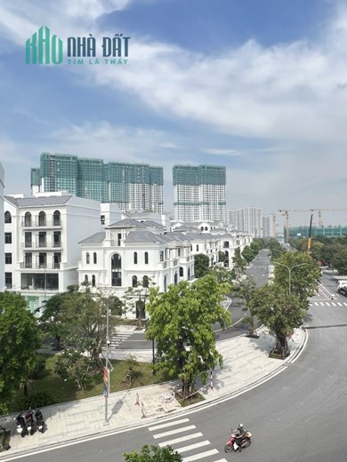 💓💓💓Hàng cho thuê tốt nhất hiện tại ( Vinhomes Grand Park) ( đã hoàn thiện có thang máy)
👉 84m2