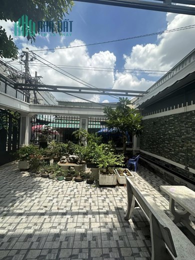 SIÊU PHẨM BIỆT THỰ 2 MẶT TIỀN - GẦN CHỢ TÂN HƯƠNG - NGUYỄN SUÝ - NGANG 7M - 3 TẦNG - 115M2 - 4PN -