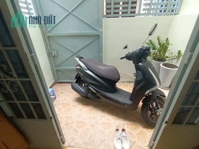 CHÍNH CHỦ CHO THUÊ NHÀ FULL NỘI THẤT TRUNG TÂM PHƯỜNG 15, QUẬN PHÚ NHUẬN