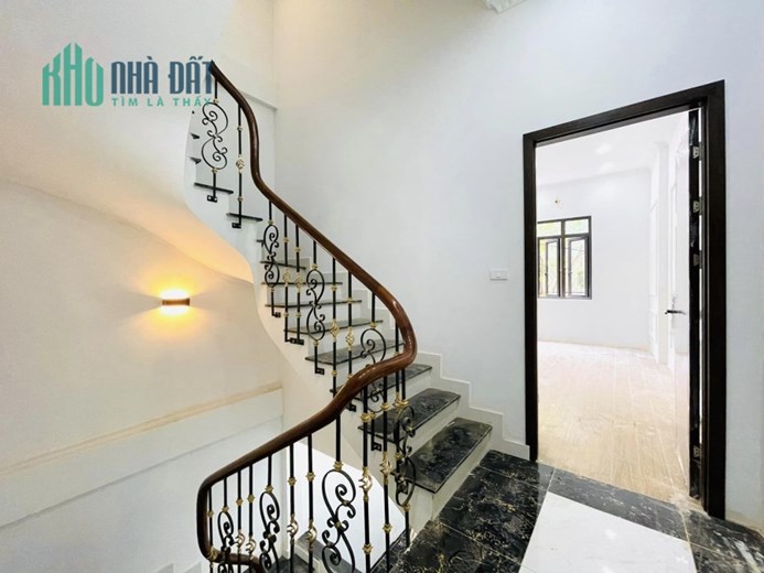 TRUNG TÂM THANH XUÂN - DIỆN TÍCH RỘNG 50M2, 4T, 6.3 TỶ - KHƯƠNG ĐÌNH - THANH XUÂN - HÀ NỘI
