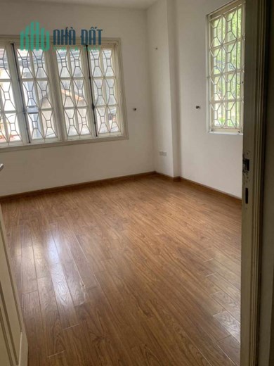 100tr 1m2. Đống Đa Chùa Láng 65m 4T MT4m. Gần ô tô. Ngõ to. Gần trường đại học. 6.5 tỷ