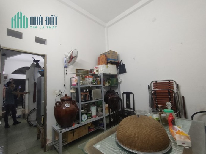 TRẦN DUY HƯNG - 38M2 X 3 TẦNG - MT 3.4M - NỞ HẬU - GẦN PHỐ - GẦN PHỐ