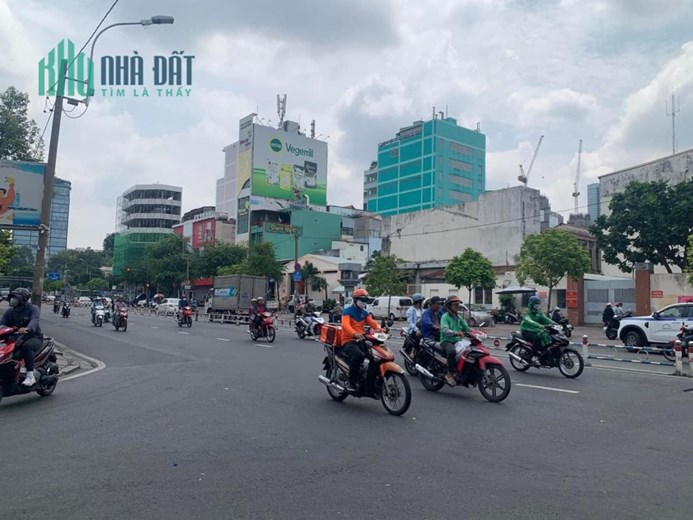 HÀNG NGỘP GIẢM SÂU MT CÔ BẮC, P CẦU ÔNG LÃNH, Q1