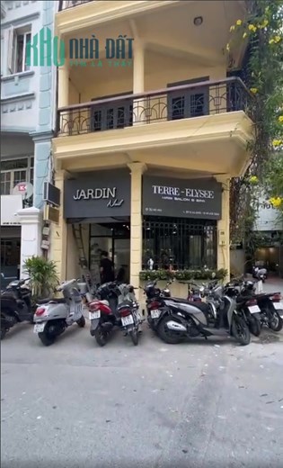 SANG NHƯỢNG CỬA HÀNG DO CÓ 2 CƠ SỞ THIẾU NHÂN VIÊN NÊN KHÔNG CHẠY ĐI CHẠY LẠI ĐƯỢC