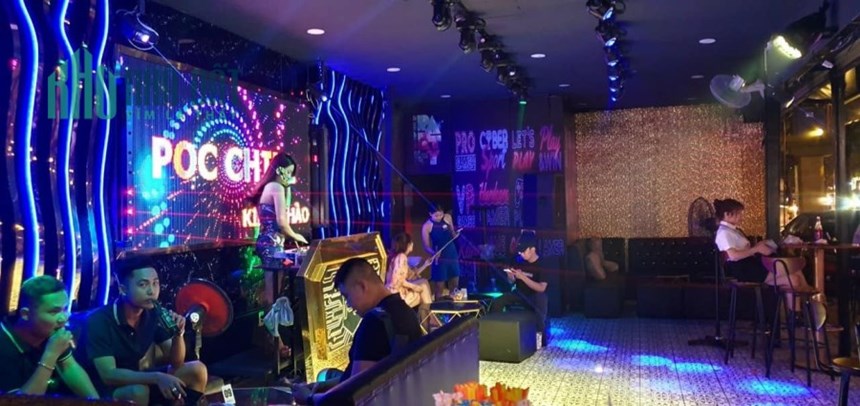 SANG NHƯỢNG QUÁN BIA DJ  ĐỊA CHỈ ĐƯỜNG PHẠM VĂN ĐỒNG – P11 – BÌNH THẠNH – TP HỒ CHÍ MINH