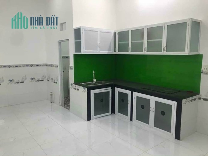 Bán lỗ căn nhà 4x12m 
ngay khu dân cư đông đúc, với đầy đủ tiện nghi...
Nhiều khu công nghiệp lớn