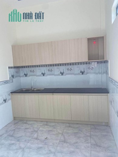 Bán lỗ sặc máu căn nhà lầu  4x13m ngay khu dân cư đông đúc,  đầy đủ tiện nghi..,