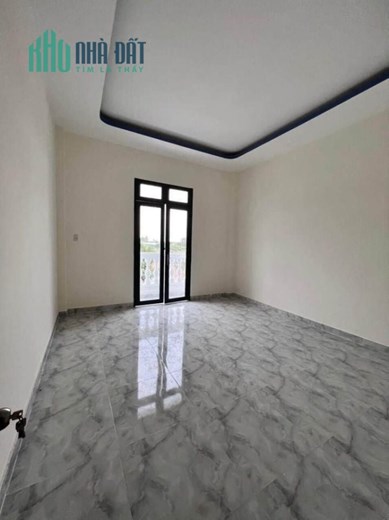 Bán lỗ sặc máu căn nhà lầu  4x13m ngay khu dân cư đông đúc,  đầy đủ tiện nghi..,