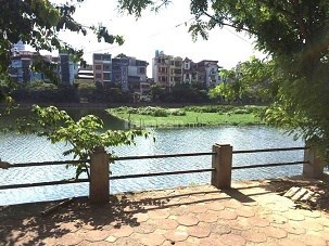 Cho thuê nhà MẶT HỒ ngõ 34 Phương Mai, Đống Đa, 26tr/th; 0946023499