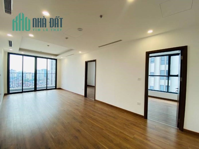 Cho thuê căn hộ Times City, diện tích 97m2 (lô góc), đồ đạc cơ bản, giá 16 triệu