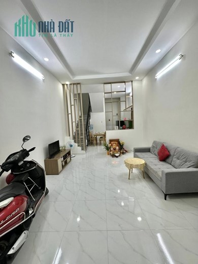 NHÀ LÊ VĂN LƯƠNG, Q.7, HẼM TRƯỚC NHÀ 3M, DT: 4x11, 3 TẦNG, 5.4 TỶ.