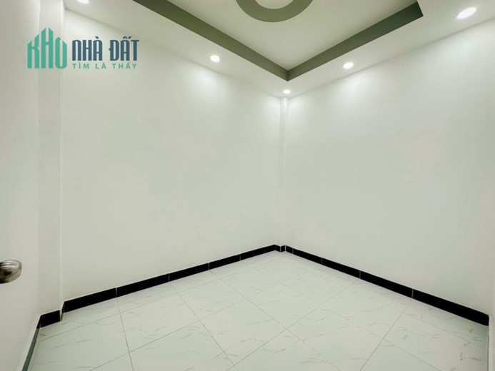 NHÀ CHÍNH CHỦ TRẦN XUÂN SOẠN, Q.7, HẼM 3 M, DT: 5x11, 2 TẦNG, 4.6 TỶ.