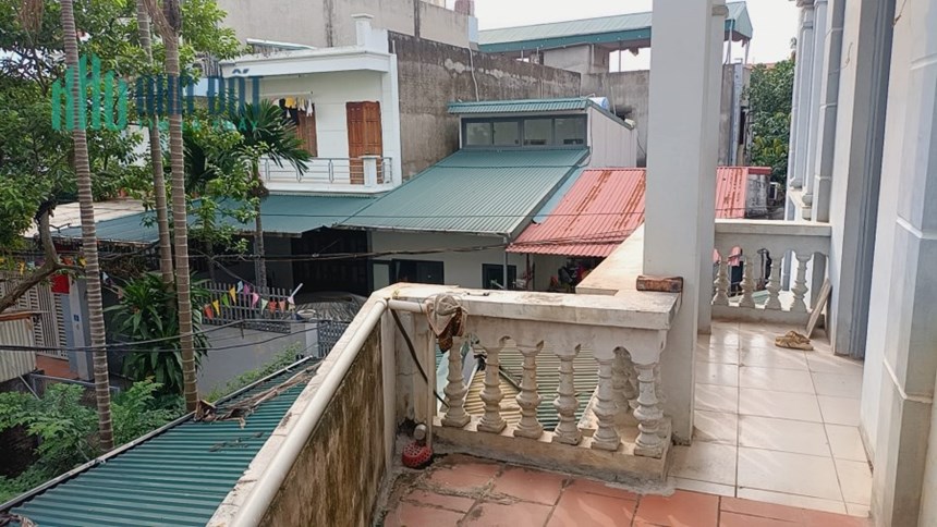 Bán nhà 84m x 4T ngõ 405 Ngọc Thuỵ, MT rộng, ở luôn, oto vào nhà giá 3 tỷ 75 LH: 0936123469