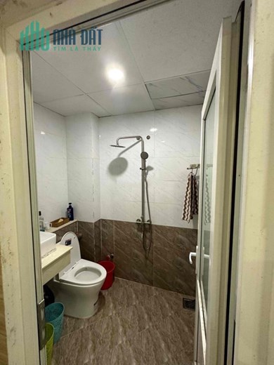 Cho Thuê Nguyên Căn Khách Sạn Full Nội Thất Đang Kinh Doanh Tốt.