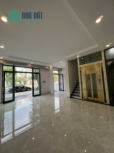 💓💓💓Hàng cho thuê tốt nhất hiện tại ( Vinhomes Grand Park) ( đã hoàn thiện có thang máy)
👉 84m2