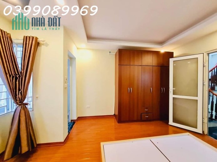CẦN BÁN GẤP NHÀ HOÀNG MAI GIÁ CỰC RẺ - VUÔNG ĐẸP - MẶT TIỀN 4M – NHÀ CÒN RẤT MỚI