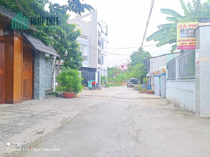 Bán GẤP đất 8x13m lô góc 2 mặt đường ô tô ko LG, Thạnh Xuân, Quận 12