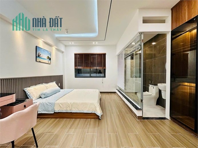 Nhà 5 tầng có thang máy, Phan Huy Ích, Gò Vấp – Đường 10m View Công Viên.