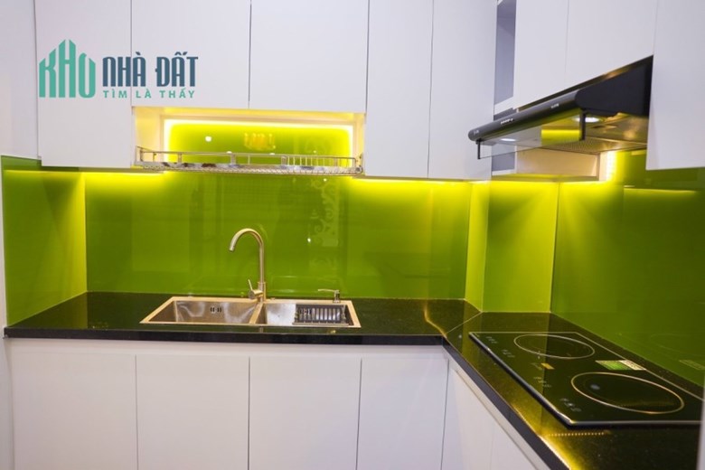 Giamr sâu 1,3 tỷ - Tân Bình p6 - hẻm xe hơi - Full nội thất - giá 6,65 tỷ thương lượng .