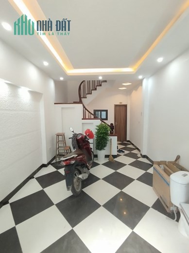 NGUYỄN TRÃI  42M2- 5 TẦNG- MẶT TIỀN 3.8M2- GIÁ NHỈNH 6.65 TỶ THANH XUÂN.