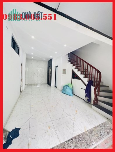 Siêu phẩm Ngô Xuân Quảng - Gia Lâm – GARA Ô TÔ 7 TẦNG thang máy