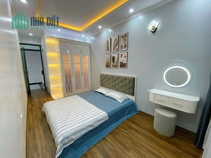 THANH XUÂN QUẬN GIÁ:3.58 TỶ NHÀ 5 TẦNG 3 NGỦ RỘNG THOÁNG + FUN NỘI THẤT ĐẦY ĐỦ KHÁCH VỀ Ở LUÔN .