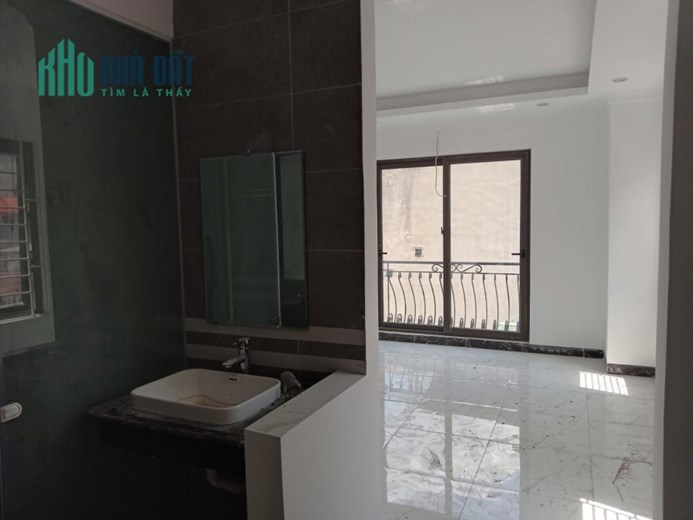 LÔ GÓC - NGAY MẶT NGÕ BẠCH ĐẰNG - HAI BÀ TRƯNG - 31M2X 5TX 4.6 tỷ  CÓ THỂ KINH DOANH NHỎ - GIÁ RẤT