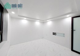 SIÊU PHẨM HOÀN KIẾM - BƯỚC CHÂN RA OTO - CHẠY BỘ SANG BỜ HỒ - 25m2x 3 tầng x 2.2 tỷ NHÀ ĐẸP VỀ Ở
