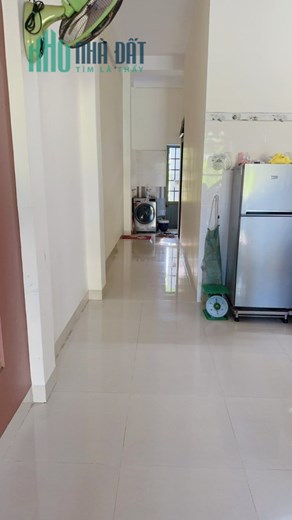 Cần bán gấp nhà mặt tiền,1 tầng, Hòa Xuân, Cẩm Lệ, Đà Nẵng. Diện tích 90 m2. Giá 2.8 tỷ.
Lh