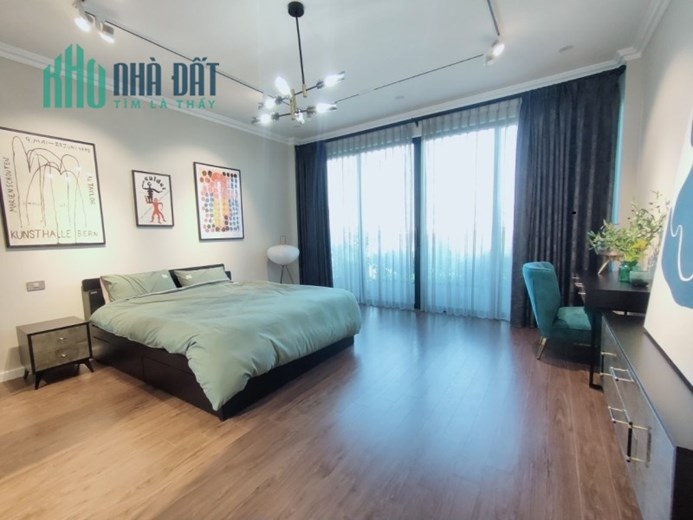 Bán nhà Vườn hoa Trần Quang Diệu, Đống Đa, 72m2, 4 tầng, khu quan chức, 16 tỷ