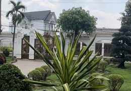 Bán Siêu biệt thự thị trấn Hocmon 1500m thổ cư, mt xe Cont, nhỉnh 30tr.m