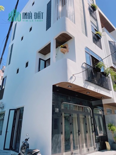 TOÀ NHÀ 4 TẦNG 2 MẶT TIỀN THÁI THỊ BÔI GẦN 300TR/THÁNG GIÁ HƠN 3 TỶ