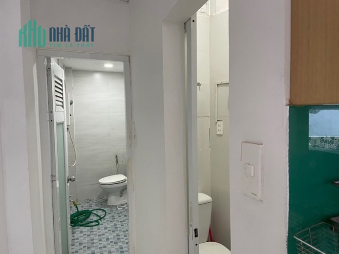 Bán nhà Trần Quốc Tuấn, P.1, Gò Vấp: 4,3 x 11, giá 3,8 tỷ